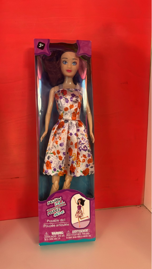 Fashion Doll - Poupee Mode / Posable Doll