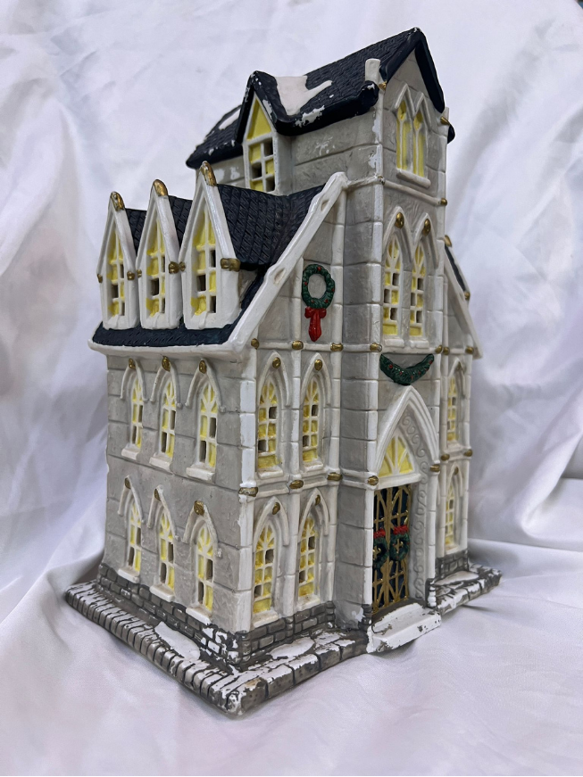 Ceramic Decorative Christmas Themed House