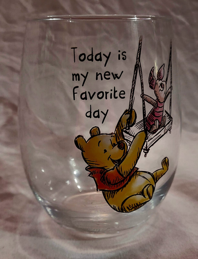 20oz Vintage Collectible Winnie the Pooh and Piglet Stemless Glass