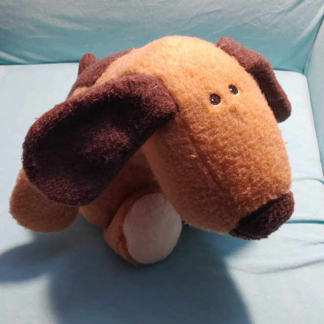 10" Cartoon Stuffed Beagle