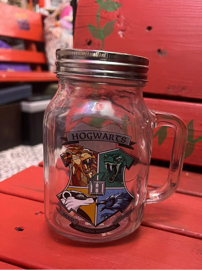 21oz Vintage Collectible Glass Jar Mug w Stainless Steel Lid, Hogwarts Emblem