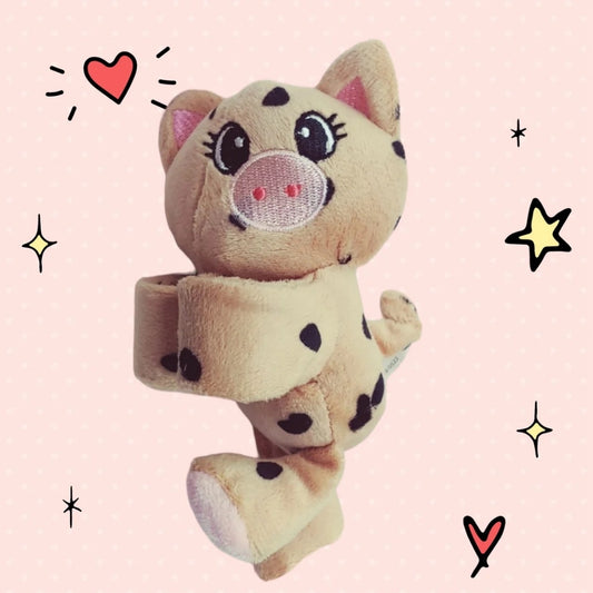 SNAP BESTIES Plush Pig Slap Bracelet